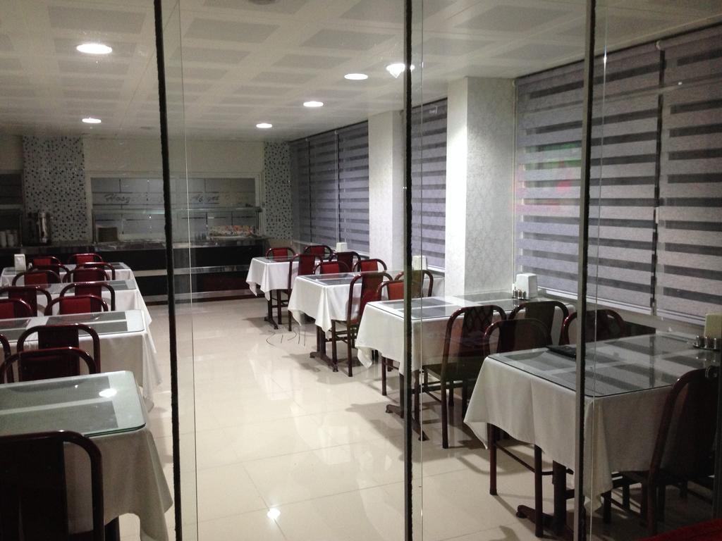Hotel Simsek ฟินิเค ภายนอก รูปภาพ