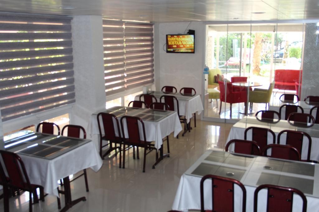 Hotel Simsek ฟินิเค ภายนอก รูปภาพ