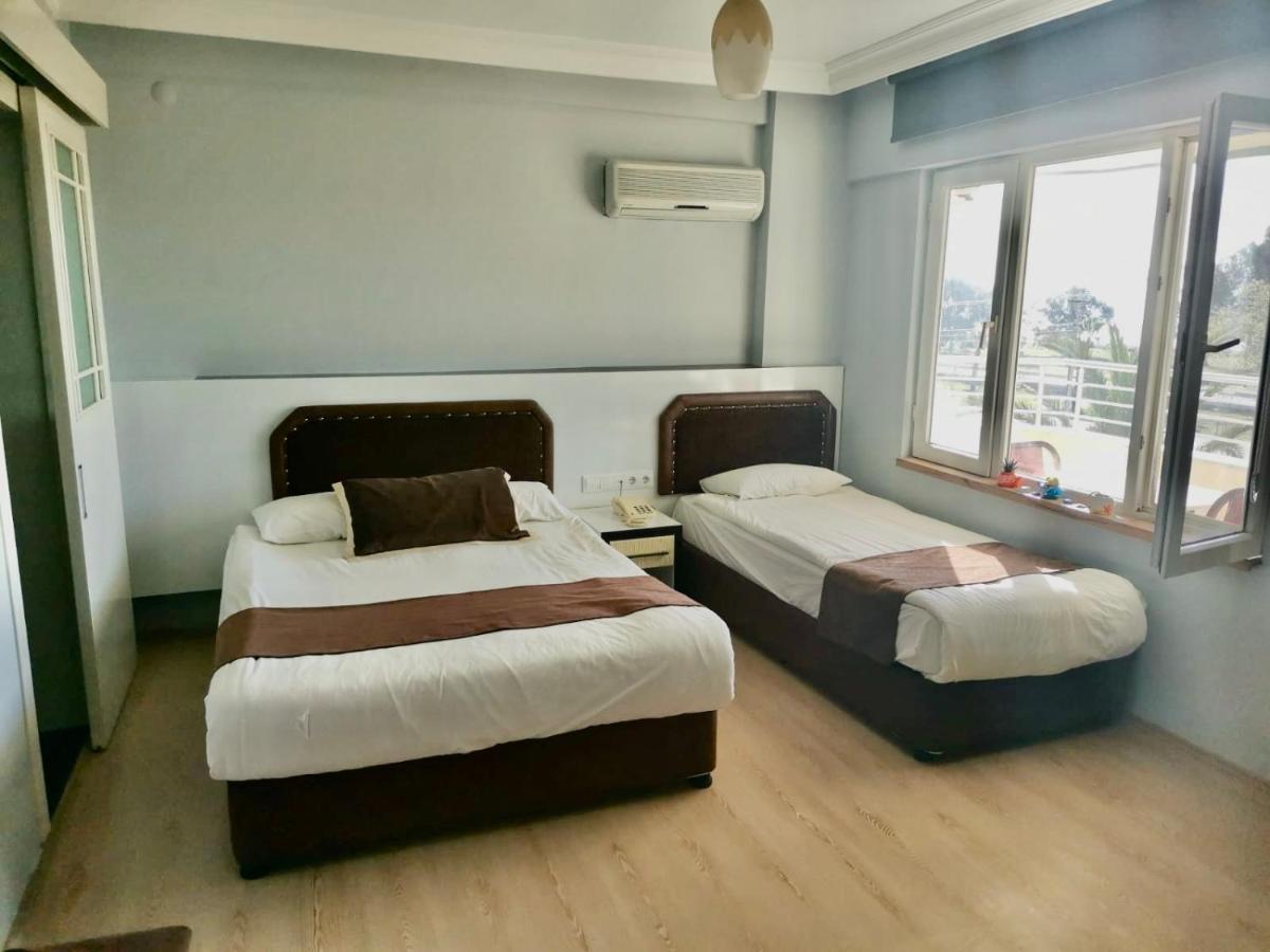 Hotel Simsek ฟินิเค ภายนอก รูปภาพ