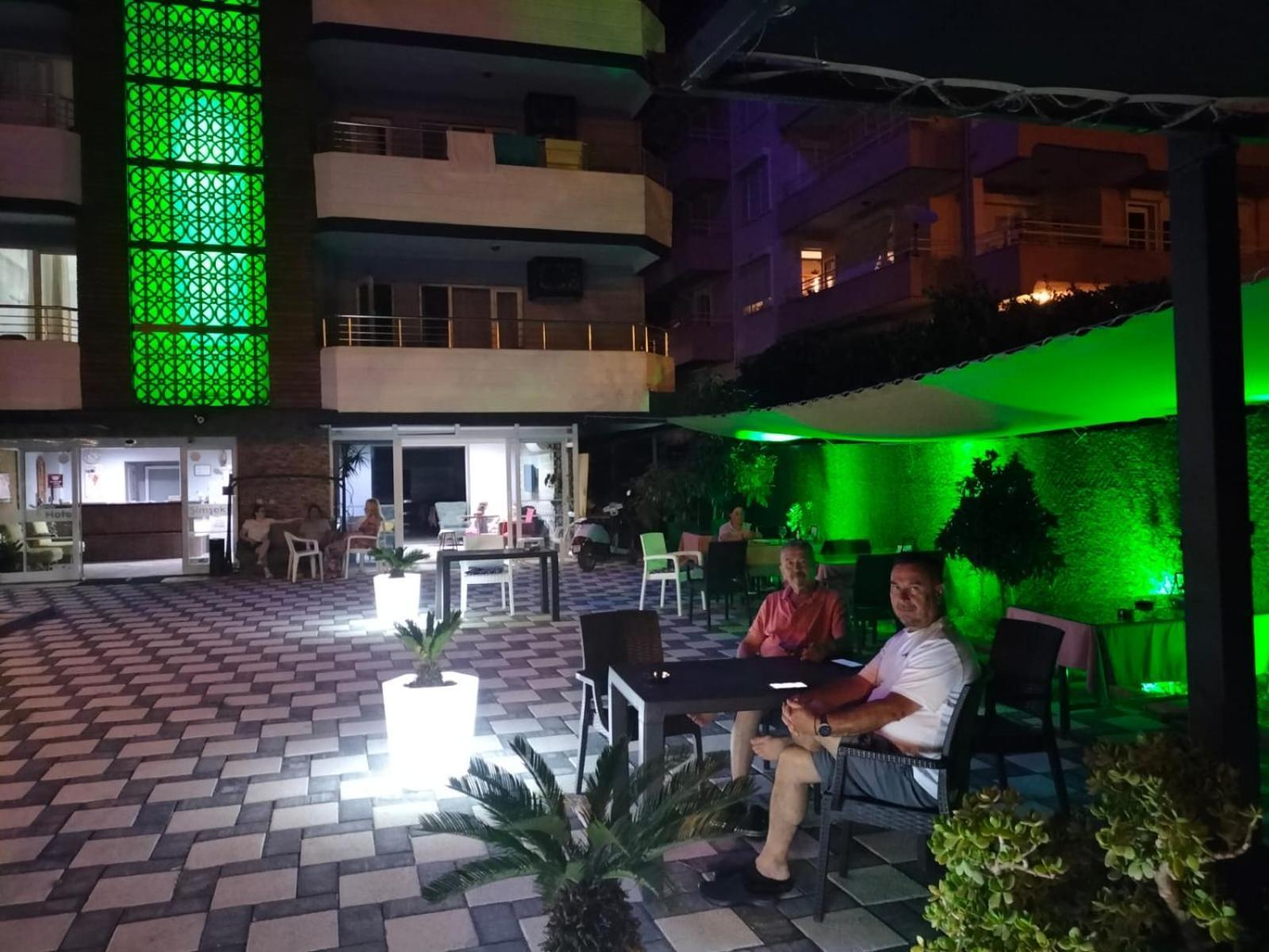 Hotel Simsek ฟินิเค ภายนอก รูปภาพ